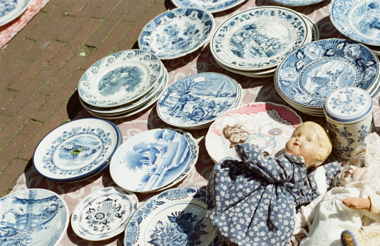 Porcelain Dishes